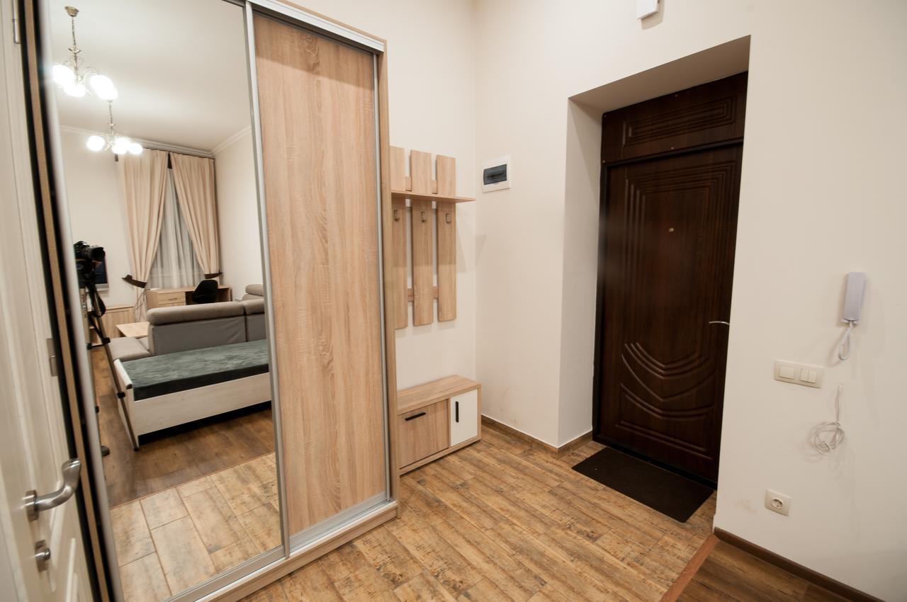 Wonderful Flat On City Center Úzhgorod Exterior foto